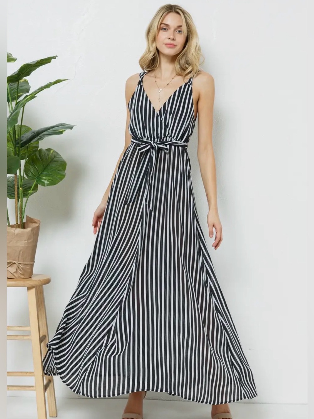 Sleeveless Black & White Striped Maxi Dress - Picture 1 of 7